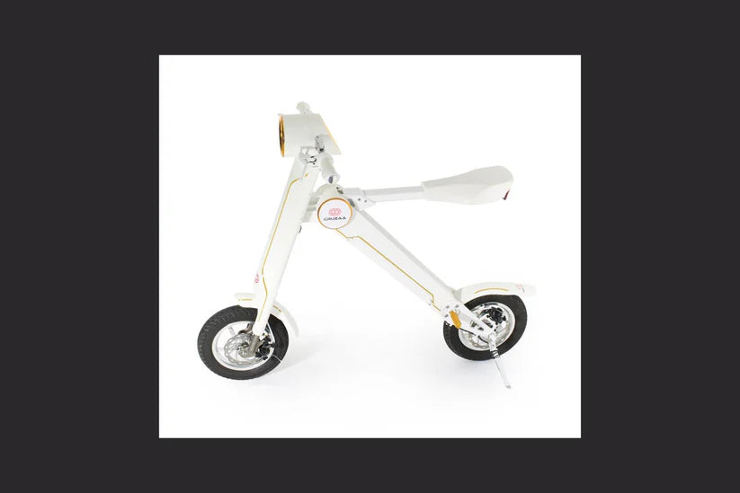 Cruzaa E-Scooter Carbon White with Built-in Speakers & Bluetooth