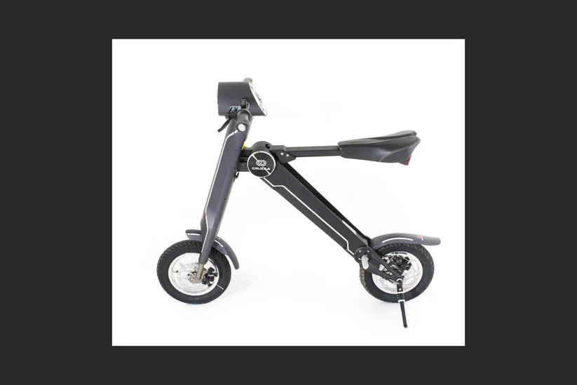 Cruzaa E-Scooter Carbon Black with Built-in Speakers & Bluetooth